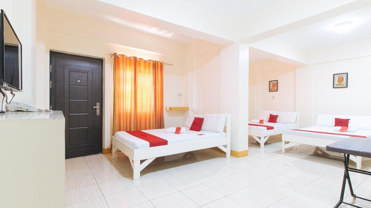 Reddoorz @ Golden Skye Hotel Guagua Extérieur photo