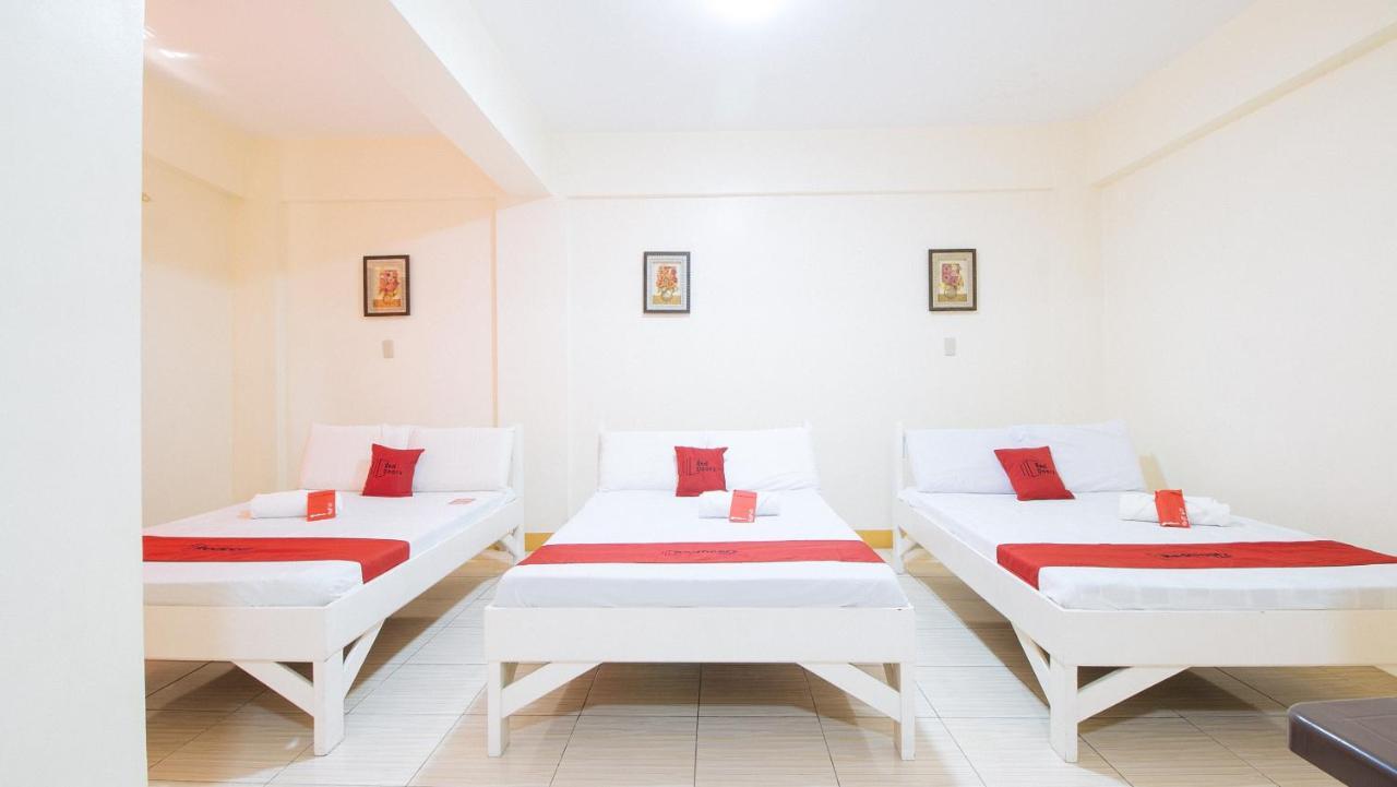 Reddoorz @ Golden Skye Hotel Guagua Extérieur photo