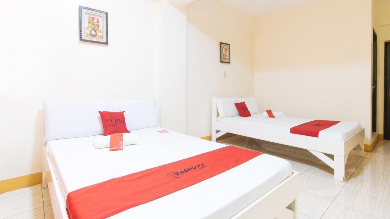Reddoorz @ Golden Skye Hotel Guagua Extérieur photo