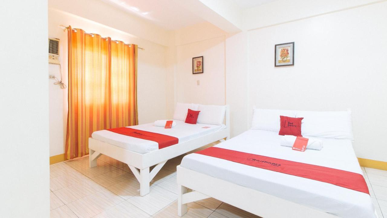 Reddoorz @ Golden Skye Hotel Guagua Extérieur photo